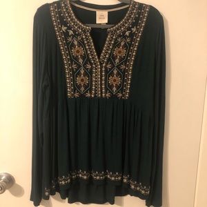 Knox Rose Embroidered Top.